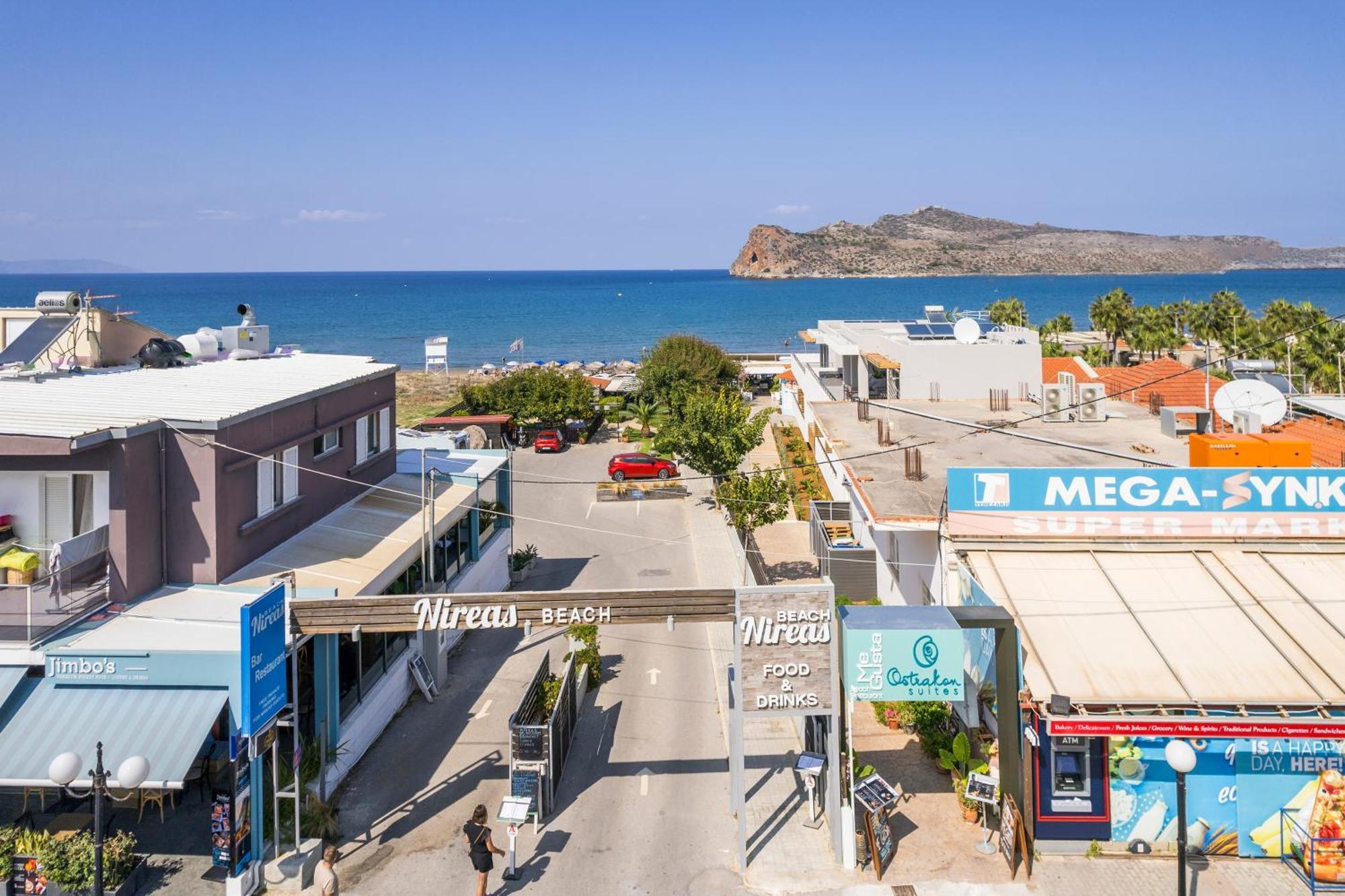 Ostrakon Suites Agia Marina المظهر الخارجي الصورة