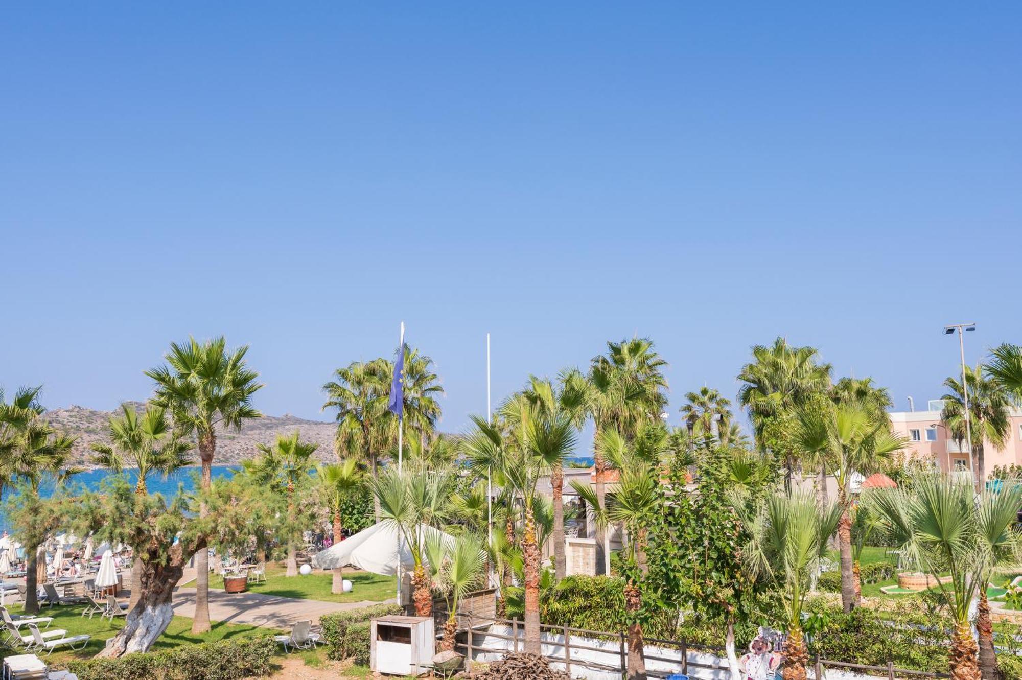 Ostrakon Suites Agia Marina المظهر الخارجي الصورة
